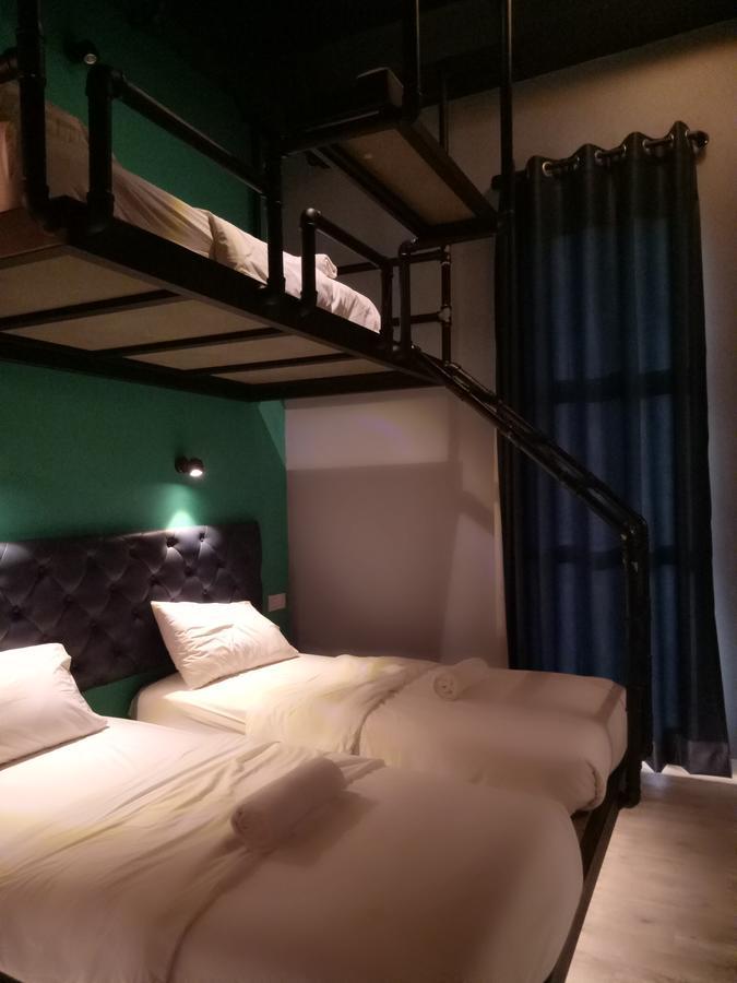 Tube Hotel Klebang Melaka Εξωτερικό φωτογραφία